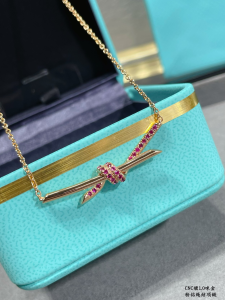 Tiffany Knot Diamonds Pendant Necklaces