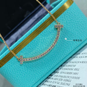 Tiffany T Smile Diamonds Pendant Necklaces