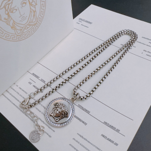 Versace Medusa 95 Pendant Necklaces