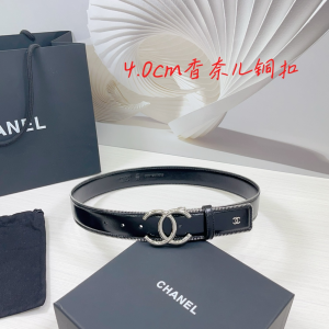 Chanel Vintage CC Buckle Shiny Leather Belt Black 40MM Chanel Vintage CC Buckle Shiny Leather Belt Black 40MM