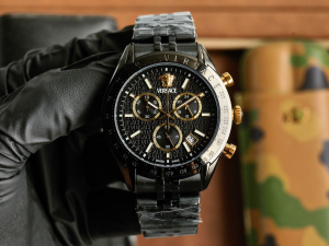 Versace Medusa Chrono Master Black Dial Watch Black Gold 45MM Versace Medusa Chrono Master Black Dial Watch Black Gold 45MM