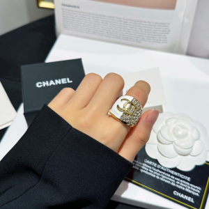 Chanel CC Logo Crystals Rings