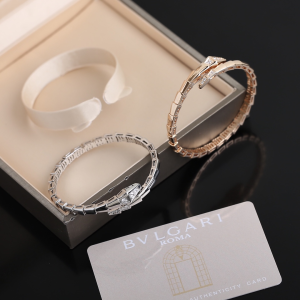 Bvlgari Bulgari Serpenti Viper One Coil Bracelet with Diamonds Bvlgari Bulgari Serpenti Viper One Coil Bracelet with Diamonds