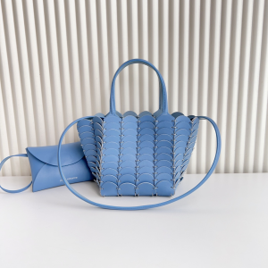 Paco Rabanne Pacoio Caba mini Sequined Chainmail Shoulder bag Blue Paco Rabanne Pacoio Caba mini Sequined Chainmail Shoulder bag Blue