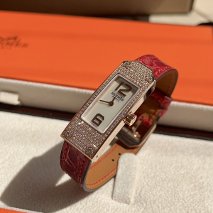 Hermes Diamonds Kelly II Red Crocodile Embossed Leather Watch Hermes Diamonds Kelly II Red Crocodile Embossed Leather Watch