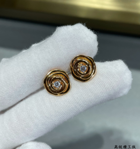 Dior Small Rose Dior Couture Earrings