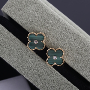 Van Cleef Arpels VCA Vintage Alhambra Earrings Green Van Cleef Arpels VCA Vintage Alhambra Earrings Green