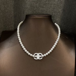 Chanel CC Logo Pearls Choker Necklaces
