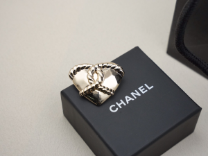 Chanel Gold Metal CC Logo Heart Brooch