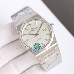 Vacheron Constantin Historiques 222 White Gold Watch Vacheron Constantin Historiques 222 White Gold Watch