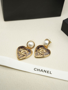 Chanel CC Logo Heart Pendant Earrings
