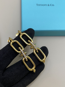 Tiffany Titan by Pharrell Williams Earrings Yellow Gold Tiffany Titan by Pharrell Williams Earrings Yellow Gold