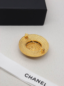Chanel Gold Plated Straw Hat Brooch
