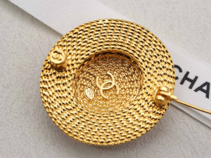Chanel Gold Plated Straw Hat Brooch
