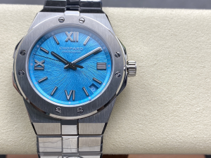 Chopard Alpine Eagle Titanium Bracelet Watch Blue Chopard Alpine Eagle Titanium Bracelet Watch Blue