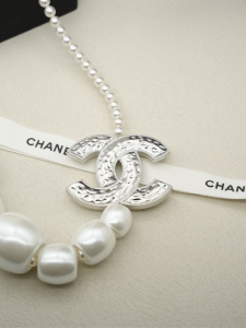 Chanel Large CC Logo Pearls Necklaces