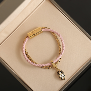 Bvlgari Bulgari Leather Serpenti Forever Bracelet Pink Bvlgari Bulgari Leather Serpenti Forever Bracelet Pink
