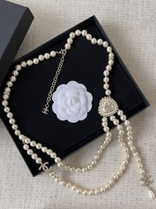 Chanel Crystals CC Heart Pearls Belt