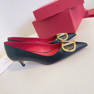 Valentino Vlogo Leather Pumps 45MM