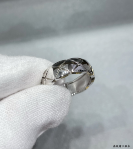 Chanel Coco Crush Rings