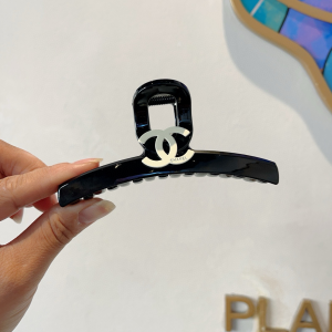 Chanel CC Logo Hair Clip Black