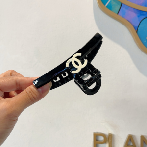 Chanel CC Logo Hair Clip Black