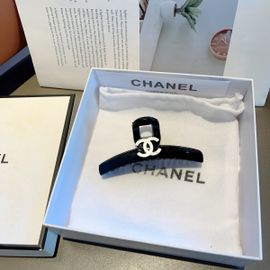 Chanel CC Logo Hair Clip Black