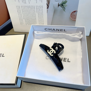 Chanel CC Logo Hair Clip Black