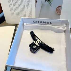 Chanel CC Logo Hair Clip Black