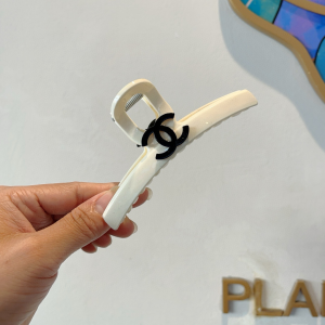 Chanel CC Logo Hair Clip White
