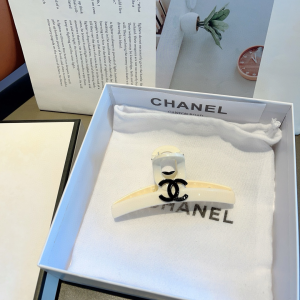 Chanel CC Logo Hair Clip White