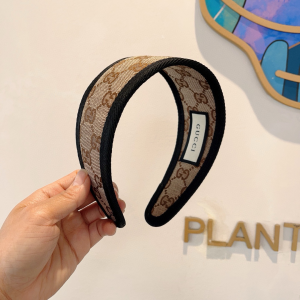 Gucci Beige Original GG Canvas Headband