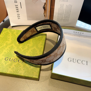 Gucci Beige Original GG Canvas Headband