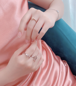 Tiffany T T1 Rings with Diamonds