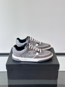 Chanel CC Logo Calfskin and Suede Leather Low Top Sneakers Grey Chanel CC Logo Calfskin and Suede Leather Low Top Sneakers Grey
