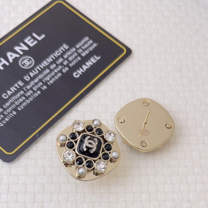 Chanel Crystals CC Square Earrings