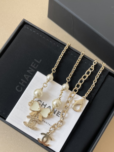Chanel CC Logo Heart Pendant Necklaces