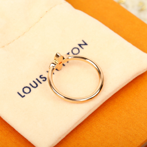 Louis Vuitton Star Blossom Diamonds Rings