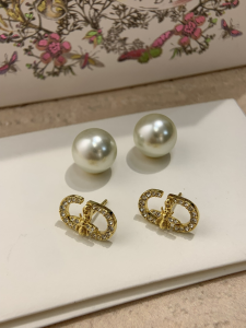 Dior Lucky Tribales Pearl Earrings