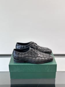 Bottega Veneta Roma Lace Up Black Shiny Woven Leather Derby Shoes Bottega Veneta Roma Lace Up Black Shiny Woven Leather Derby Shoes