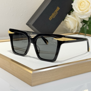 Roberto Cavalli Square Luxury Eyewear Sunglasses SRC002S Black Roberto Cavalli Square Luxury Eyewear Sunglasses SRC002S Black