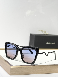 Roberto Cavalli square Luxury Eyewear Sunglasses SRC034M Black Roberto Cavalli square Luxury Eyewear Sunglasses SRC034M Black