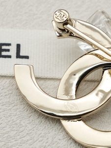 Chanel CC Bowknot Brooch