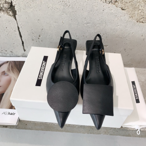 JACQUEMUS The low Duelo Leather slingbacks Pumps Black JACQUEMUS The low Duelo Leather slingbacks Pumps Black