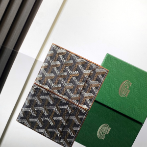 Goyard Goyardine Multi Slot Bi Fold Wallet Brown Goyard Goyardine Multi Slot Bi Fold Wallet Brown