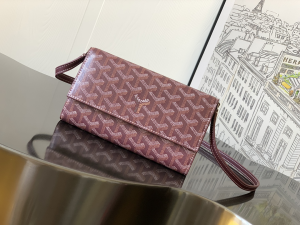 Goyard Goyardine Varenne Continental Wallet Shoulder Bag Burgundy Goyard Goyardine Varenne Continental Wallet Shoulder Bag Burgundy