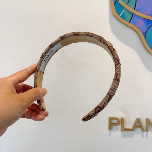 Gucci Beige GG Canvas Headband