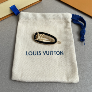 Louis Vuitton My LV Chain Hair Clip Black