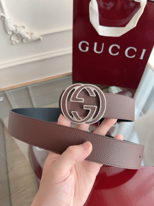 Gucci Reversible Belt with Interlocking G Buckle Dark Brown Grained Calf Leather Gucci Reversible Belt with Interlocking G Buckle Dark Brown Grained Calf Leather