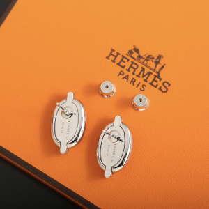 Hermes Mini Maillon Earrings